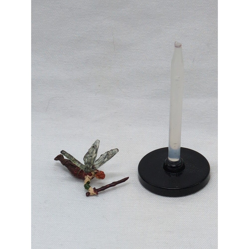*Needs Repair* Sprite Dungeon And Dragons Miniature No Card 2/45